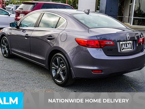 Used 2015 Acura ILX w/ Technology Package image 4