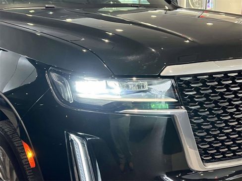 Certified 2024 Cadillac Escalade Premium Luxury image 8