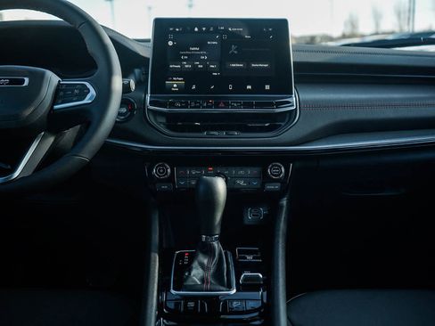 New 2026 Jeep Compass Trailhawk image 17