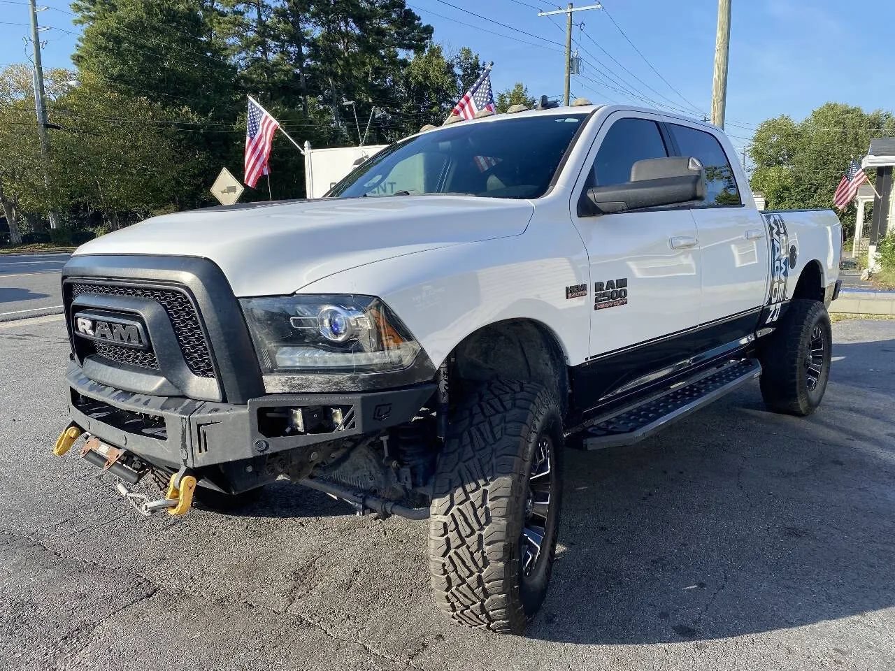 Used 2018 RAM 2500 Power Wagon w/ Luxury Group AWD/4WD image 3