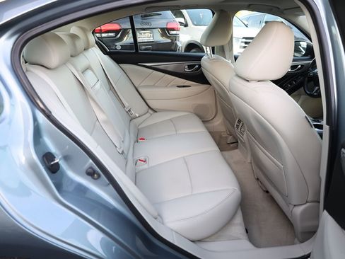 Used 2014 INFINITI Q50 Premium w/ Leather Seating Package image 14
