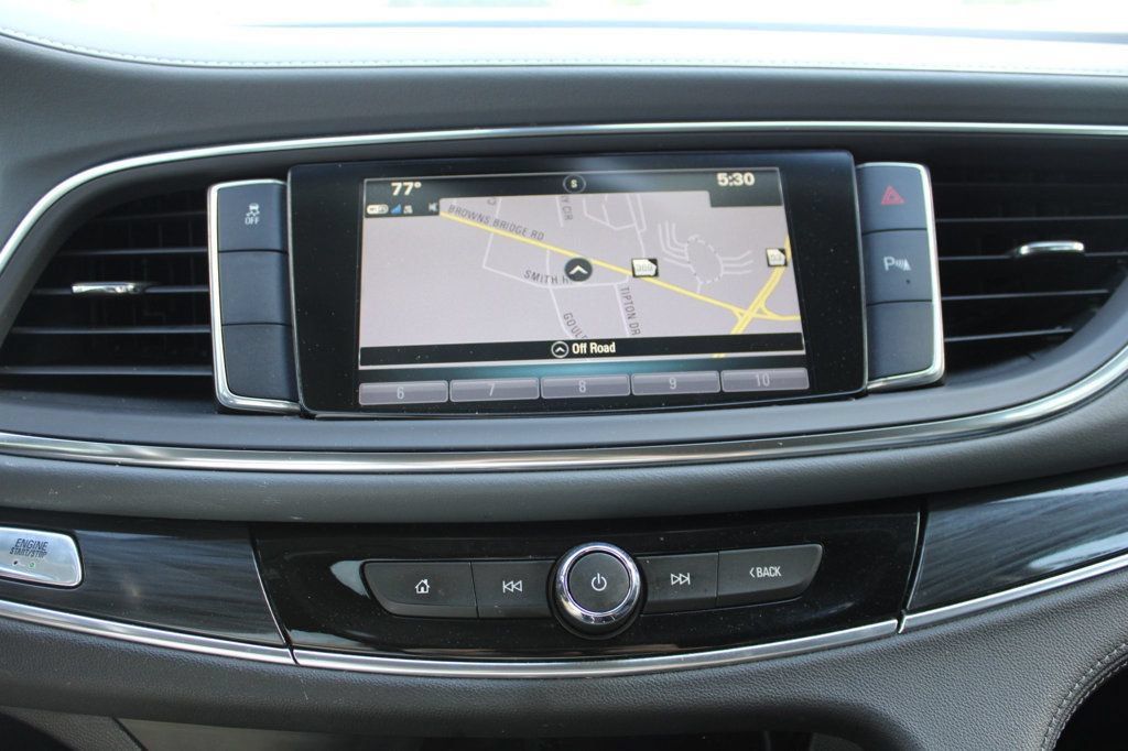 Used 2019 Buick Enclave Essence FWD image 18