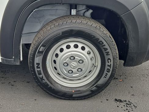 New 2026 RAM ProMaster 2500 w/ Convenience Group image 30