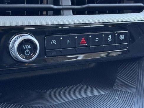 New 2026 Ford Explorer Active w/ Active Comfort Package image 22