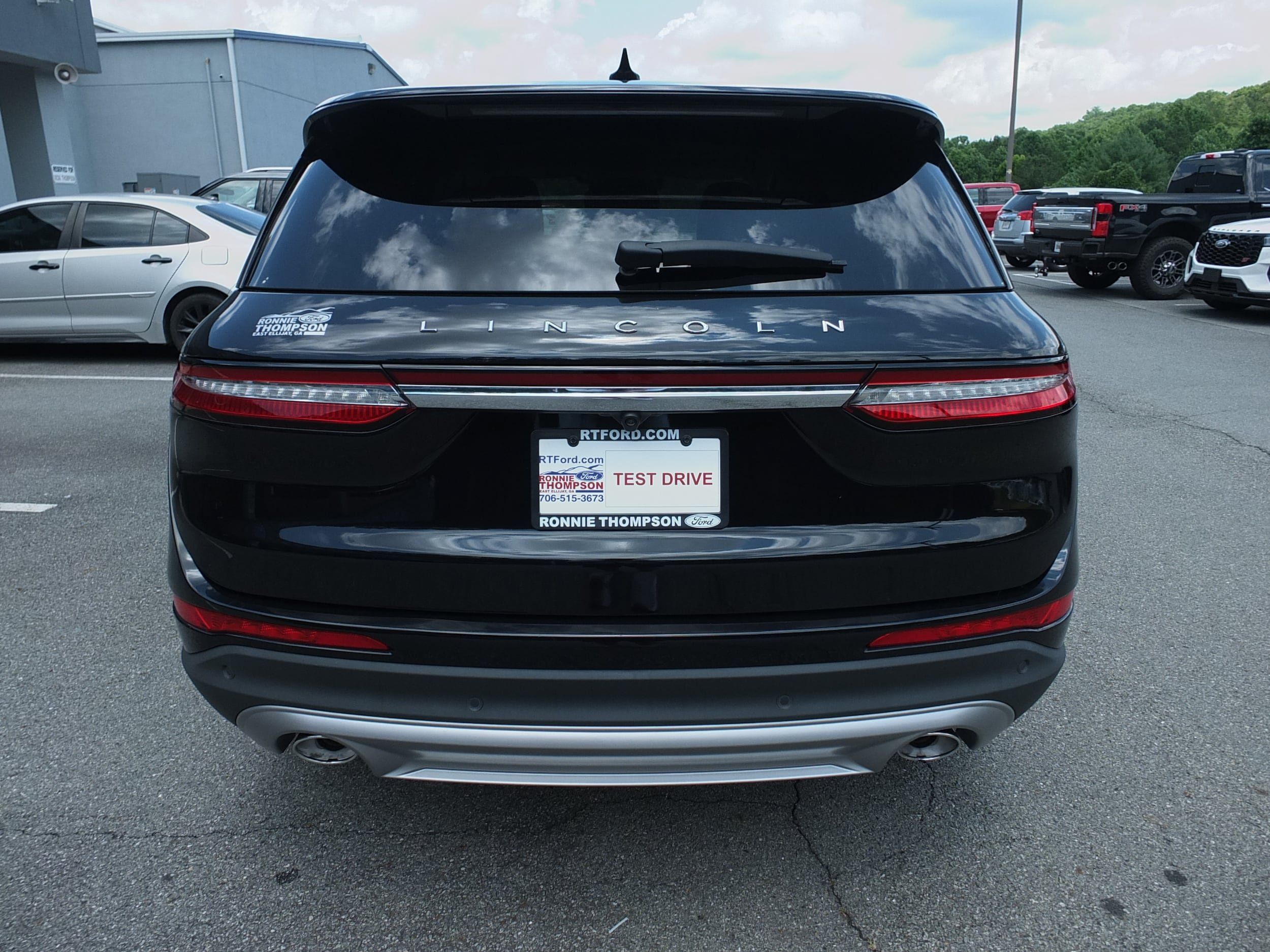 Used 2023 Lincoln Corsair FWD image 4