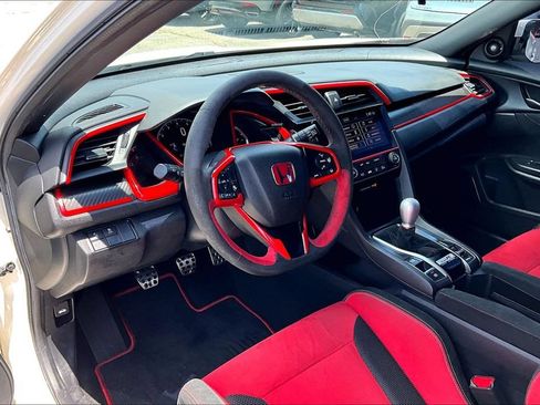 Used 2021 Honda Civic Type R image 16