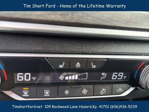 Used 2023 Nissan Altima 2.5 SL AWD/4WD image 16