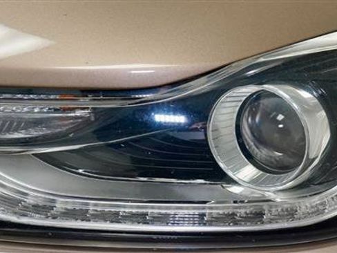 Used 2018 Chevrolet Trax LT w/ LT Convenience Package image 34