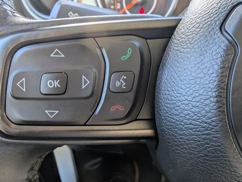 Used 2018 Jeep Wrangler Unlimited Sport S image 22