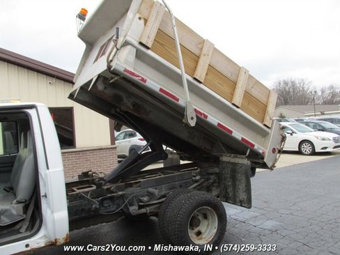 Used 2007 Ford F350 4x4 Regular Cab DRW Super Duty image 8