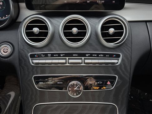 Used 2021 Mercedes-Benz C 300 Sedan image 60