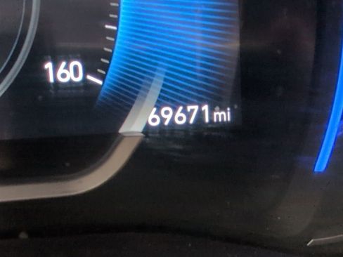 Used 2019 Hyundai Santa Fe SEL image 17