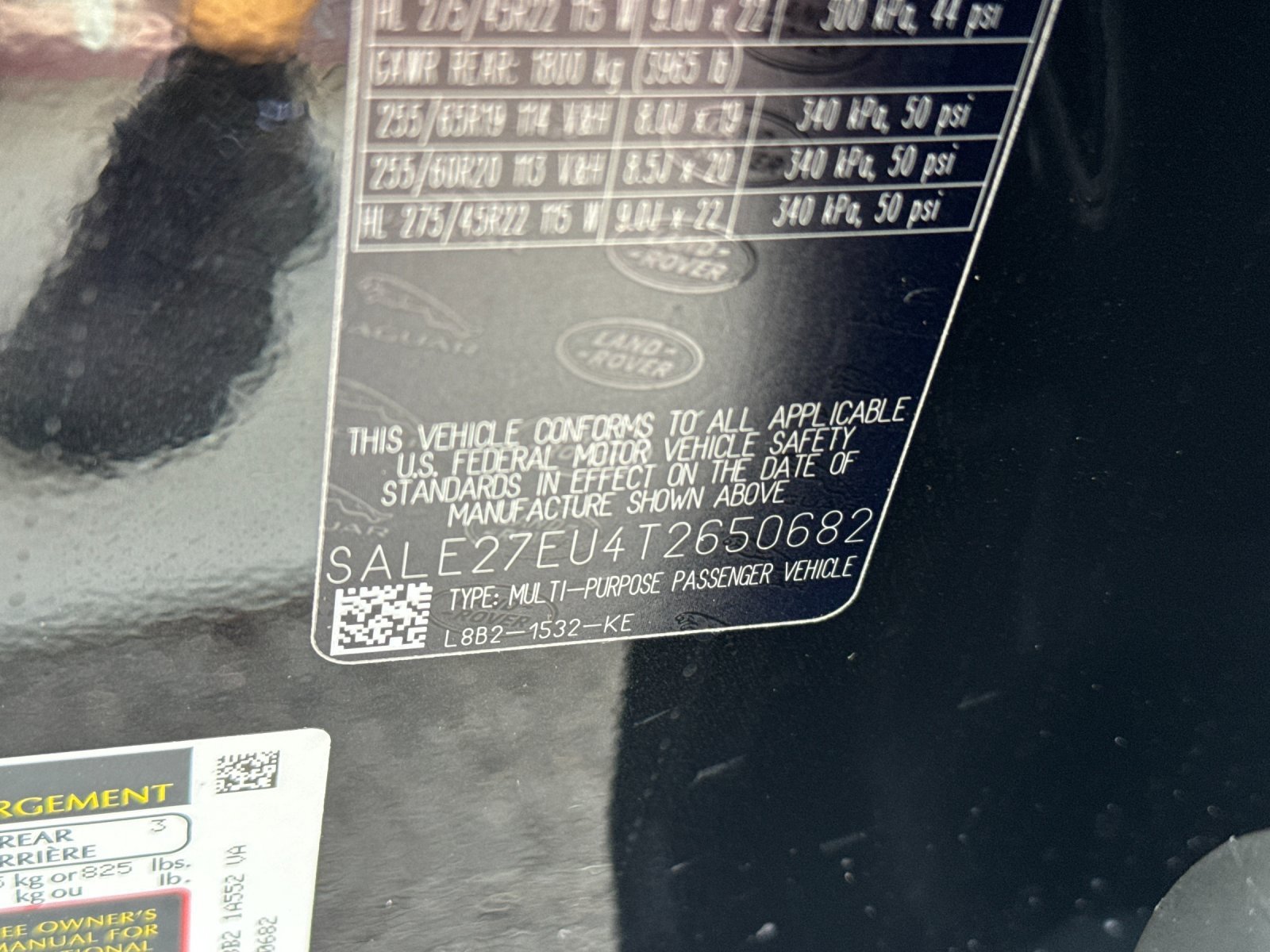 New 2026 Land Rover Defender 110 X-Dynamic SE AWD/4WD image 28