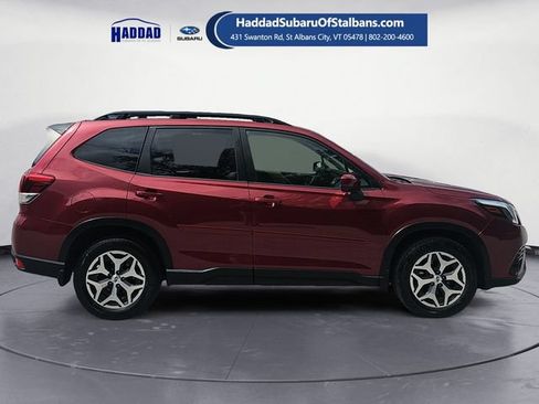 Certified 2024 Subaru Forester Premium AWD/4WD image 6