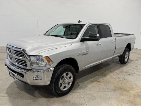 Used 2017 RAM 2500 Big Horn image 2