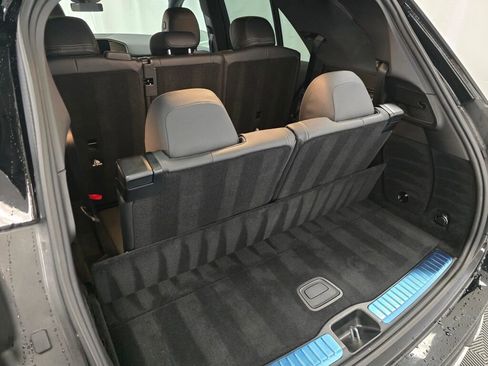 Certified 2025 Mercedes-Benz GLE 350 4MATIC image 19