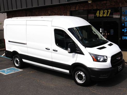 Used 2020 Ford Transit 250 Medium Roof image 85