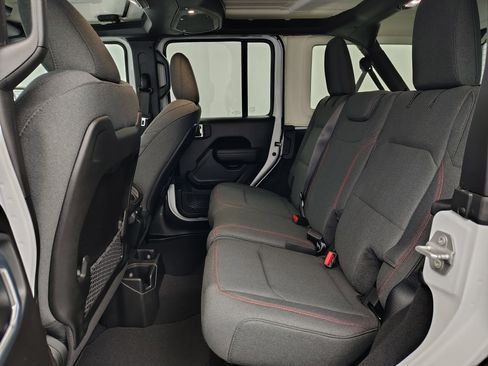 New 2026 Jeep Wrangler Rubicon AWD/4WD image 22