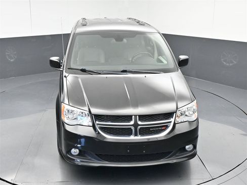 Used 2019 Dodge Grand Caravan SXT FWD image 23