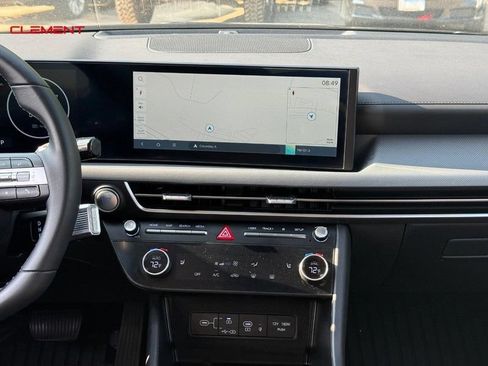 Used 2025 Hyundai Sonata SEL FWD image 16