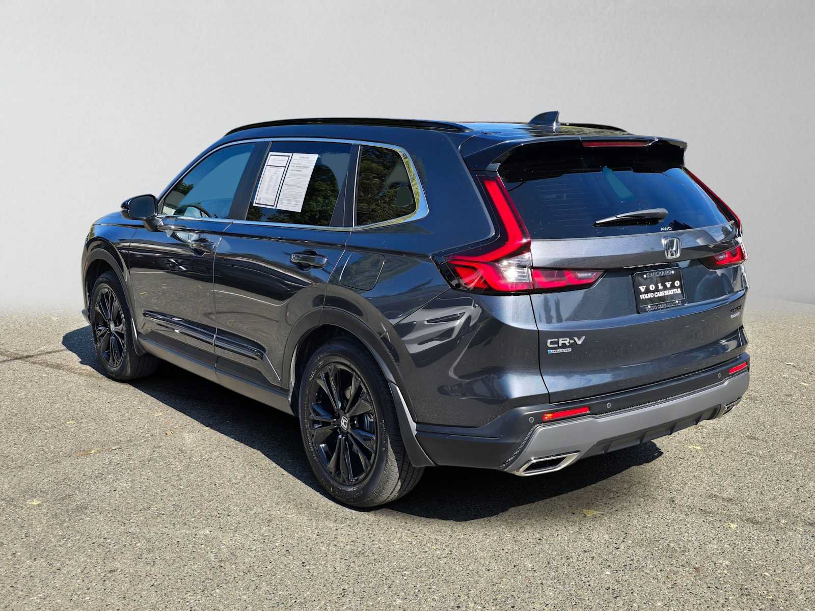 Used 2024 Honda CR-V Sport Touring image 5