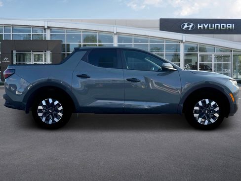 New 2025 Hyundai Santa Cruz SE image 9