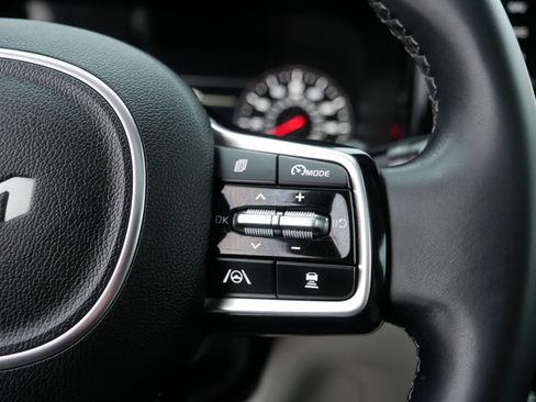 Certified 2023 Kia Sorento X-Line EX image 29