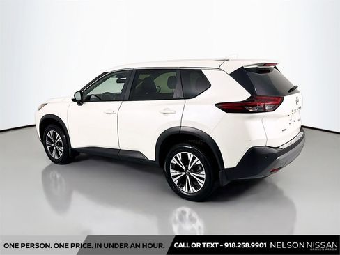 Certified 2023 Nissan Rogue SV AWD/4WD image 7