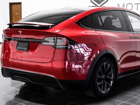 Used 2023 Tesla Model X image 15