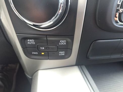 Used 2017 RAM 1500 Big Horn AWD/4WD image 23