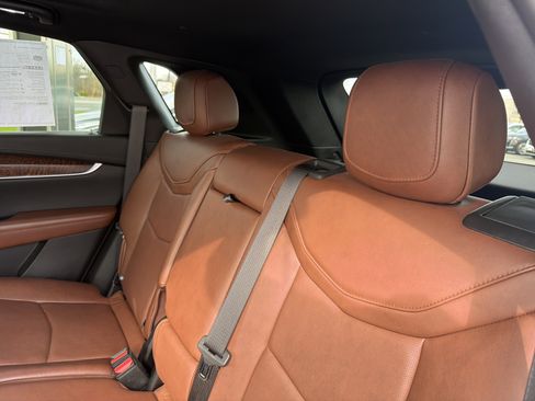 Used 2020 Cadillac XT5 Premium Luxury image 22