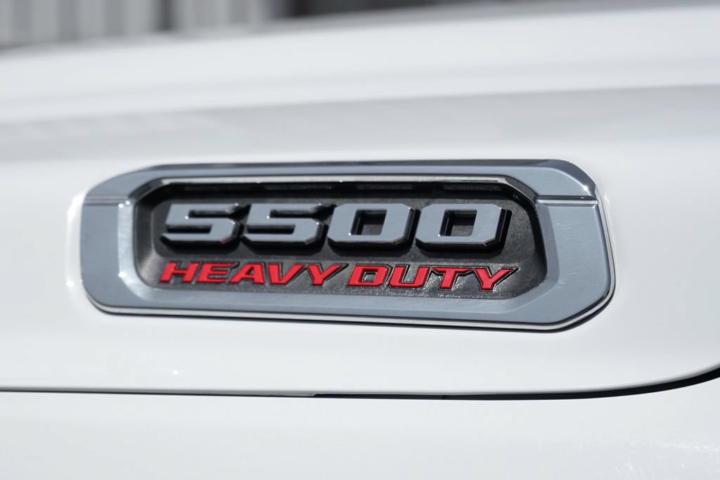 Used 2022 RAM 5500 SLT w/ Quick Order Package 27G SLT RWD image 47