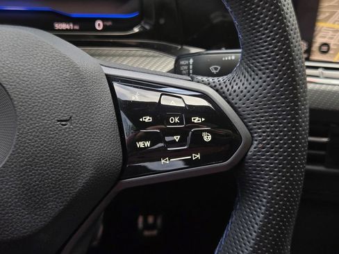 Used 2022 Volkswagen Golf R AWD/4WD image 25