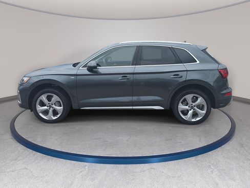 Used 2023 Audi Q5 2.0T Prestige w/ Prestige Package AWD/4WD image 8