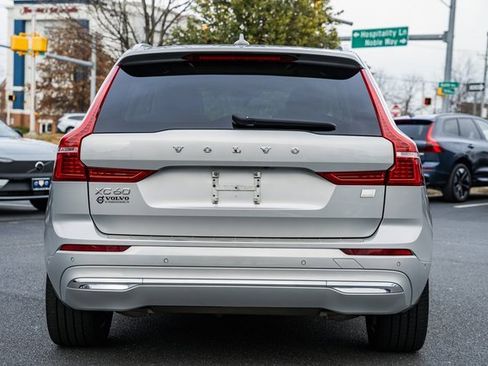 Used 2022 Volvo XC60 T8 Inscription w/ Advanced Package image 5