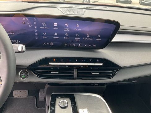 New 2026 Buick Enclave Sport Touring w/ Super Cruise Package image 10