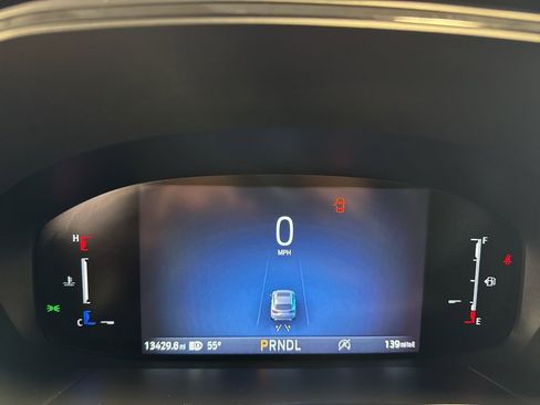 Used 2025 Ford Escape ST-Line image 3