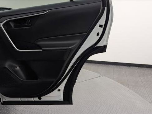 Used 2024 Toyota RAV4 LE image 20