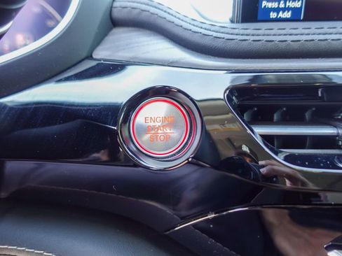 Certified 2025 Acura MDX w/ Advance Package AWD/4WD image 17