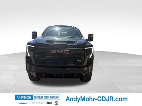 Used 2024 GMC Sierra 2500 AT4X AWD/4WD image 3