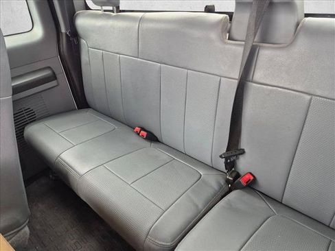 Used 2015 Ford F250 XL w/ Power Equipment Group AWD/4WD image 13