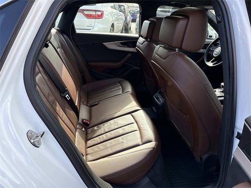 Used 2017 Audi A4 2.0T Premium Plus image 11