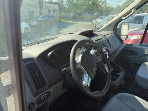 Used 2015 Ford Transit 250 138 w/ Exterior Upgrade Package RWD image 14