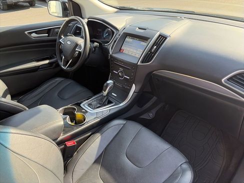 Used 2016 Ford Edge Titanium w/ Equipment Group 302A AWD/4WD image 14