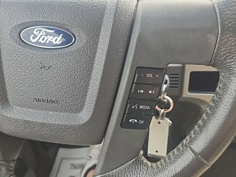 Used 2012 Ford F150 XLT w/ XLT Chrome Pkg image 18