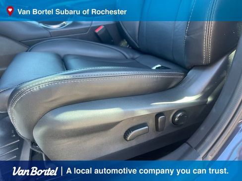 Certified 2023 Subaru Legacy Limited AWD/4WD image 16