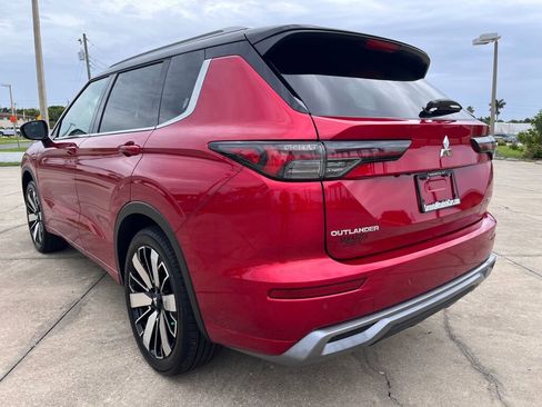 New 2025 Mitsubishi Outlander SEL FWD image 5