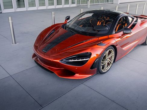 Used 2024 McLaren 750S image 6