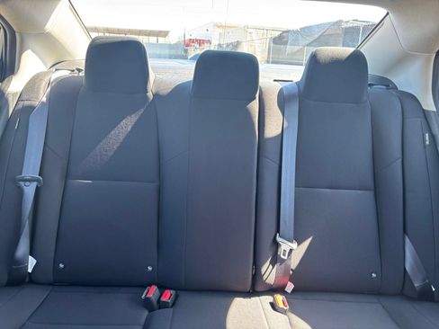 Used 2025 Nissan Sentra S FWD image 33
