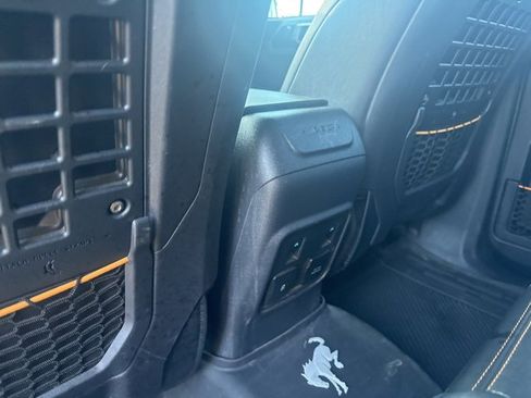 Certified 2022 Ford Bronco Badlands image 25